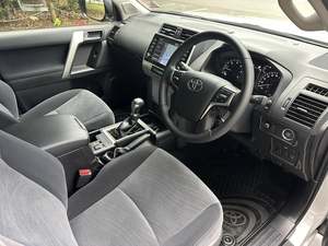 Cars: 2023 Toyota Land Cruiser Prado GX 2.8D 4WD Auto - KM 1,193