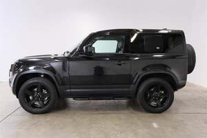 2021 Land Rover Defender 90 SE