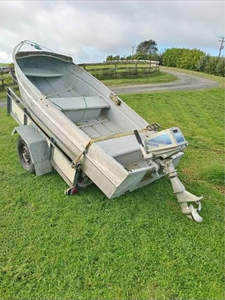 12 foot Aluminum Boat Vessel