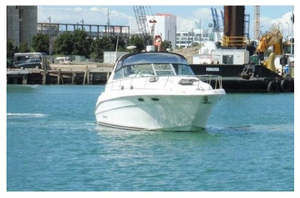 Searay - Sundancer 330 Length 11.6m - Merc Cruiser V8 -Twin Screw Vessel