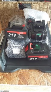 Products: 3000mah lithium 21v batteries - iTech Tools +