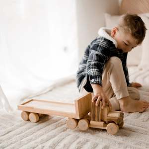 Wooden Flat Back Truck - QToys | Wooden Toy NZ