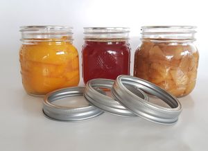 Goodlife - Tapered Glass Preserving Jar Set (of 6) Metal Dome and Band Lid - 500ml