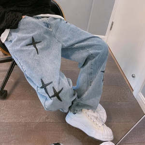 Men’s Vintage Graphic Loose-Fit Denim Cargo Jeans