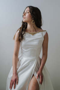 Wedding Dress: Tiffany