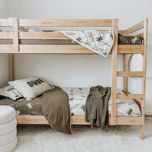 Kids Decor: REVERSIBLE QUILT - OLIVE SURFING PALM