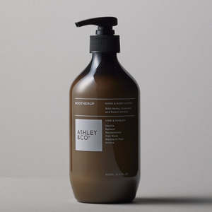 Ashley Co: Sootherup - Vine & Paisley