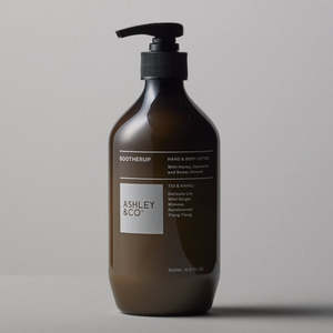 Ashley Co: Sootherup - Tui & Kahili