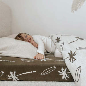Bedding Linen: JERSEY COTTON SHEET - OLIVE SURFING PALM