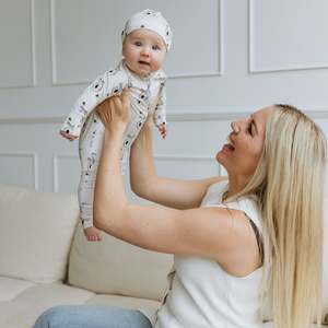 Bamboo Onesies: Honey & Hive Bamboo Onesie