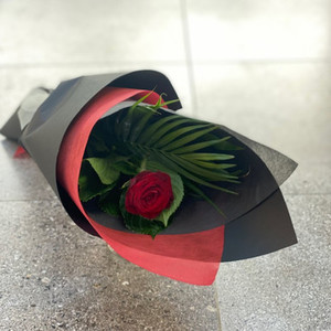 Products: Single Red Rose