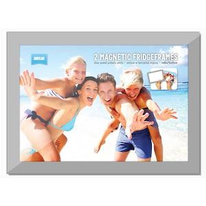 Frames Albums: SHOT2GO Magnetic Fridge Frames 2PK Silver