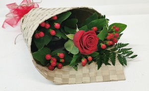 Products: Single Red Roses in Flax Wrap - Jan Maree Flowers