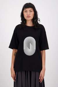 Gisborne 20 Off: Reiji Tee (Oval) Black