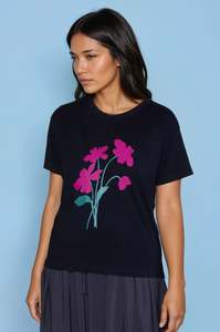 Röna Fitted Tee (Bouquet)
