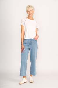 Memo: T SHIRT  BRODERIE SLEEVE White