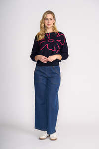 Oh3: BLOOM TOP True Navy Cerise