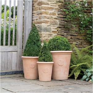 Pots Garden Features: Riversland - Heritage Planter (Set of 4 pots)