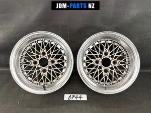 Products: MESH WHEEL 3 piece 14x6j +12 4×114.3 CB: 78 x2
