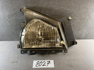 Products: ISUZU Elf MAZDA TITAN NISSAN ATLAS Headlight KOITO 110-21819 Right Side x1