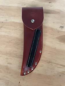 Leather: Knife sheath with flap