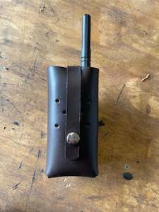 Leather: Radio pouch