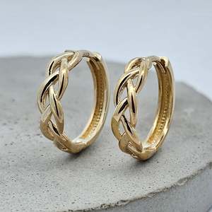 Earrings: Woven Dreams