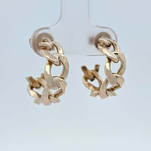 Earrings: Chain Reaction