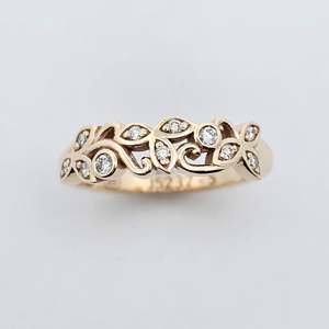 Diamond Rings: Diamond Petals