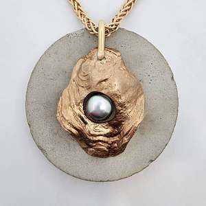 Necklaces Pendants: Golden Oyster
