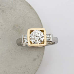 Engagement Rings: Sultan Style