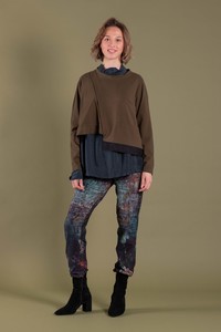 Sweatshirt: Michelle Top Olive