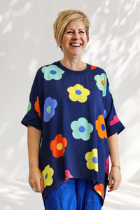 New Arrivals: Daisy Pop - Relax Tee