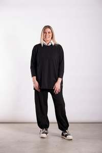 New Arrivals: Back Drop Sweatshirt Black