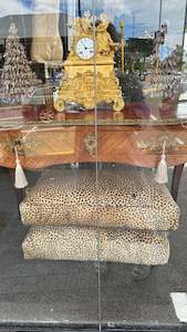 Vintage: Antique Desk Louis XV Style