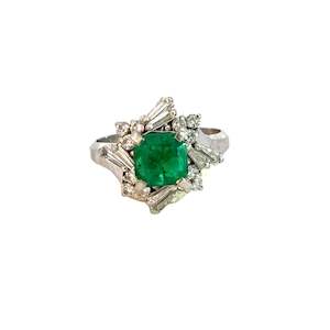 Jewellery Engagement Rings: Emerald & Diamond Cluster Ring in Platinum