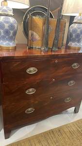 Georgian Mahogany Chest - Medium