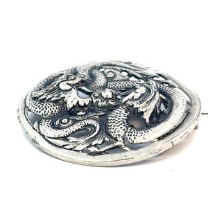 Jewellery Brooches: Silver Dragon Brooch