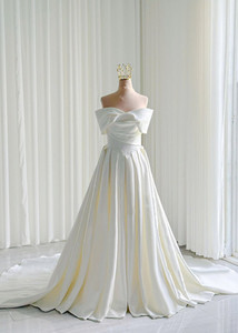 Products: JENNY BRIDAL - HAZEL Jenny Bridal