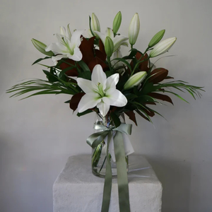 Lily Bouquet