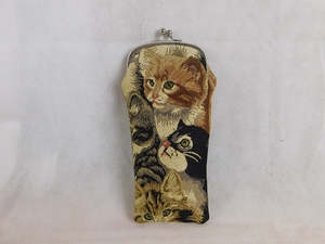 Tapestry Reading Glasses Case ~ Kittens