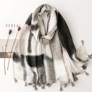 Gorgeous Scarves: Vera May Cotton Scarf ~ VMCC174