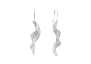 Leaf: WIX Spring Leaf Earrings, Pure Silver