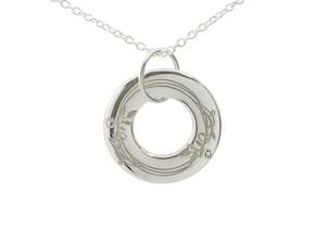 Custom Classic Designs: Vine Engraved Wanderer's Circle, Sterling Silver
