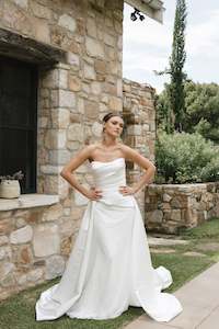 Wedding Accessories: LIZZIE OVERSKIRT