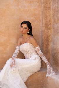Wedding Accessories: NEVADA SLEEVES