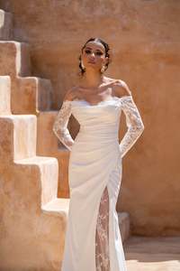 Wedding Accessories: LUCIA SLEEVES