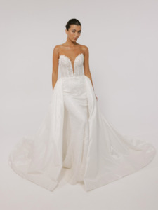 Wedding Accessories: Zoe Overskirt