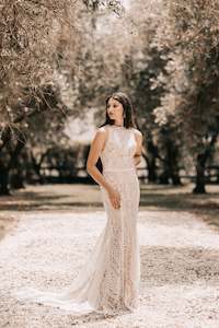 Jessica Couture Sample Sale: LOVISA