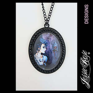 Jewellery: The Bird - 'Gothic Black' Pendant